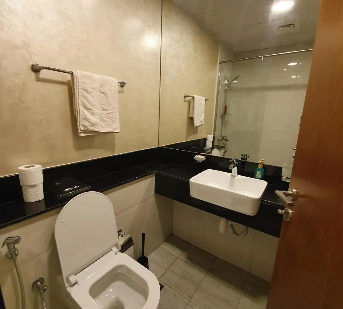 Millennium Binghatti Residence - Business Bay - Homeyvillas Dubai